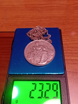 Moneda Plata y Cadena medalla con la Virgen