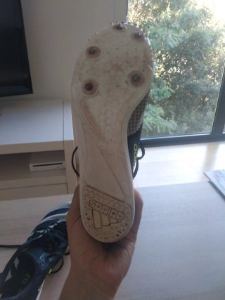Clavos de atletismo