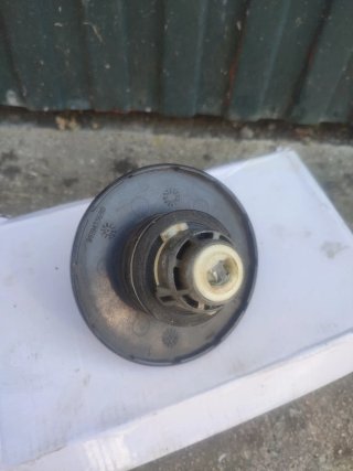 Tapon gasolina y llave Saxo VTS