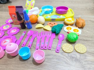 Cocinita Peppa Pig con accesorios