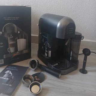 Cafetera Cecotec Power Instant-ccino 20