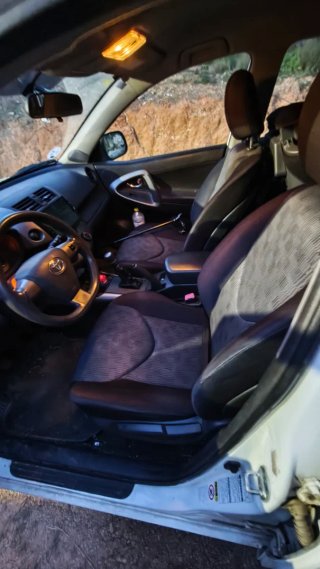 Toyota RAV4 2012