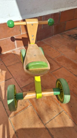 Triciclo madera Hape