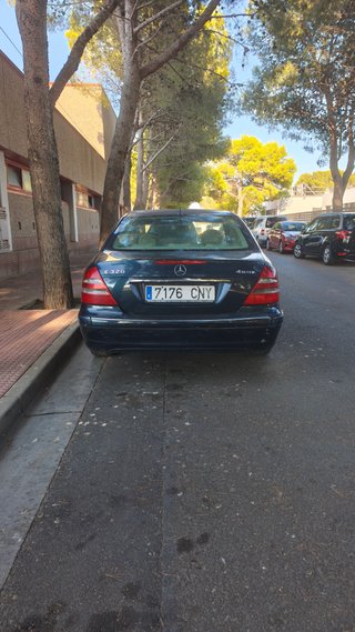 Mercedes-Benz Clase E 2004