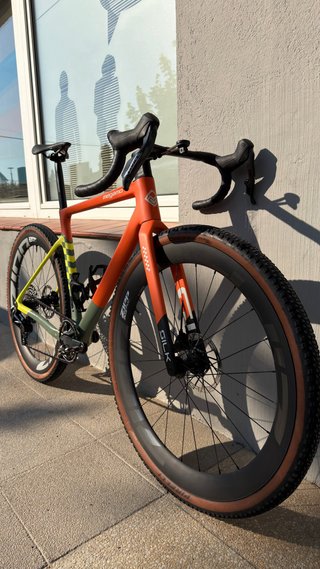 Megamo Silk 01 Gravel Bike