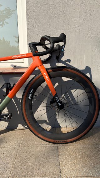 Megamo Silk 01 Gravel Bike