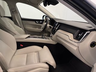 Volvo XC60 Plus Bright Auto