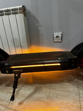 Patinete Eléctrico con Luces LED