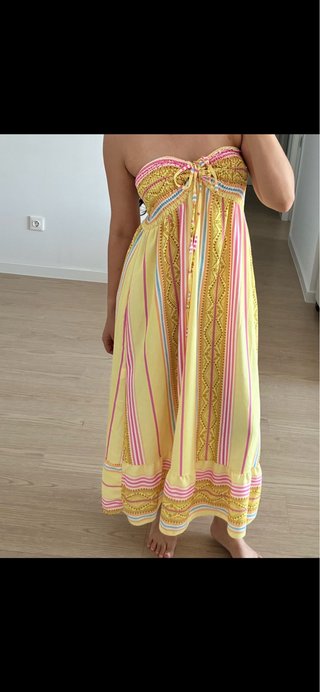 Vestido largo amarillo de verano con rayas