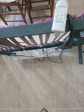 Cama Terapéutica Eléctrica con Mando