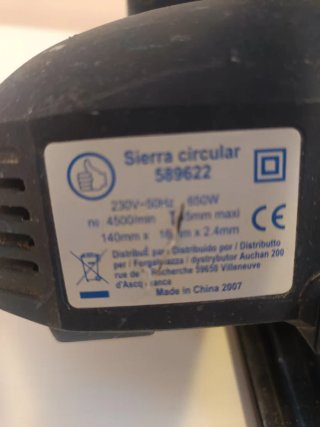 Sierra circular eléctrica