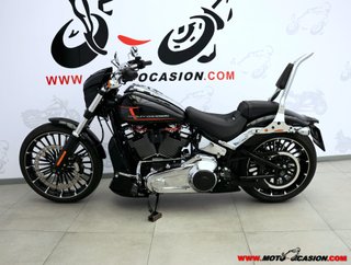 HARLEY-DAVIDSON BREAKOUT