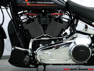 HARLEY-DAVIDSON BREAKOUT