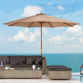 Sombrilla de tela y madera beige