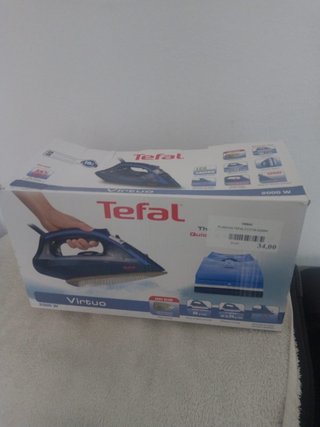Plancha de ropa T-Fal azul