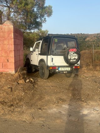 Suzuki Samurai 1990