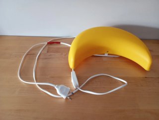 Lámpara Luna Amarilla Ikea