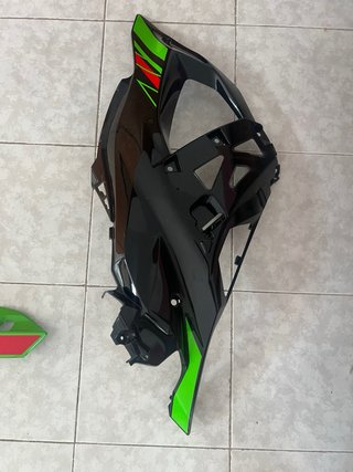 Carenado Kawasaki ZX6R 2025