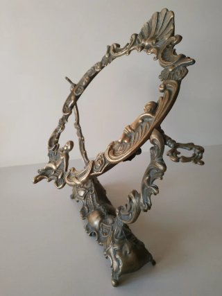 Marco Art Nouveau con balance