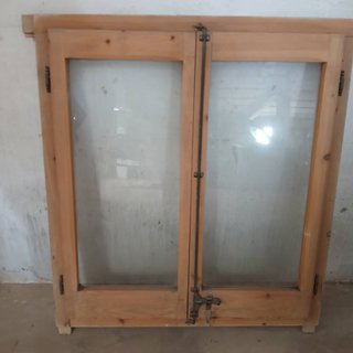 LOTE PUERTA, VENTANA Y PORTICONES