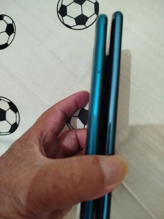 2 cellulari Huawei per ricambi