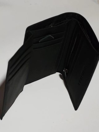 Cartera Negra Nueva