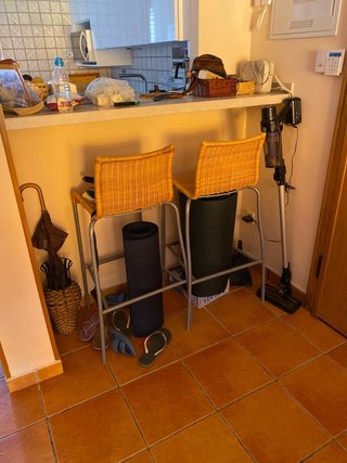 Sillas altas de mimbre