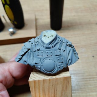 BUSTO MONGOL WARRIOR DE PEGASO MODELS
