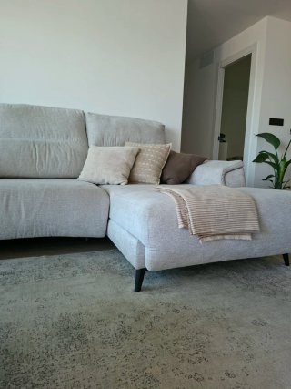 Sofá chaise longue de tela