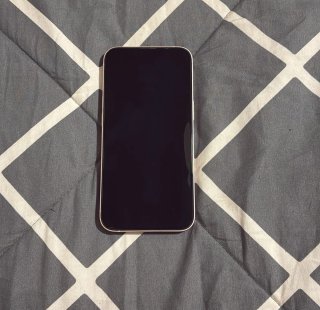 iPhone 13 Rosa