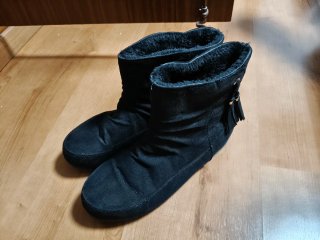 Botines negros mujer
