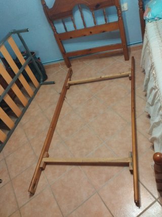 2 Camas de Madera para Colchón 180cm