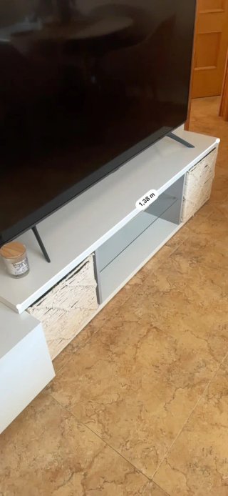 Mueble TV salón blanco y beige