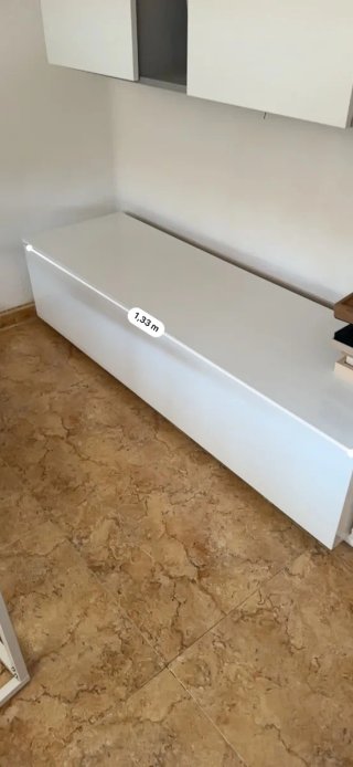Mueble TV salón blanco y beige