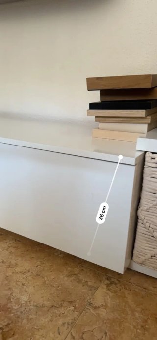 Mueble TV salón blanco y beige