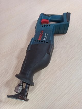 Bosch sierra sable GSA 18 V-LI.