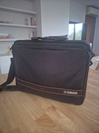 Clarinete Yamaha con funda