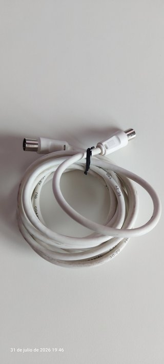 Lote 2 Regletas 3 enchufes + Cable Antena TV