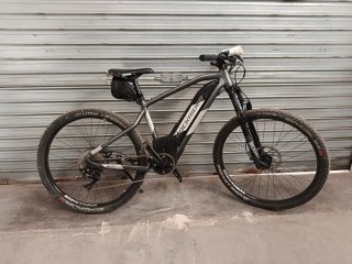 Bicicleta Eléctrica Rockrider Mod ST900 / 27.5