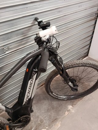 Bicicleta Eléctrica Rockrider Mod ST900 / 27.5