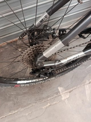 Bicicleta Eléctrica Rockrider Mod ST900 / 27.5