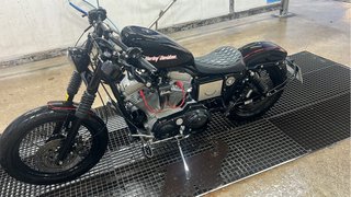 Harley Davidson Sportster 883 100 Aniversario