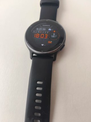 Garmin VIVOACTIVE 5