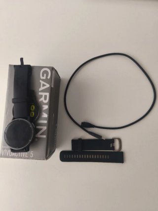 Garmin VIVOACTIVE 5