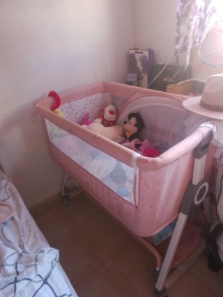 Cuna de viaje rosa