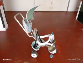 Triciclo Smoby con capota y bolsa