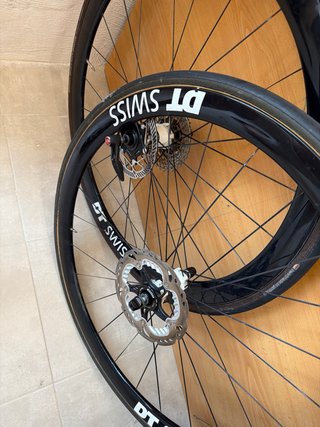 Ruedas carbono Disco Dt Swiss Disco Carbono 1280g