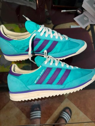 Adidas Morado y Turquesa