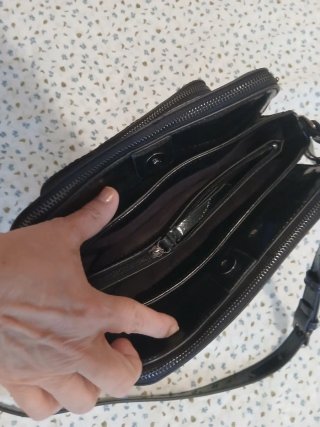 Bolso Parfois charol negro
