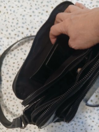 Bolso Parfois charol negro